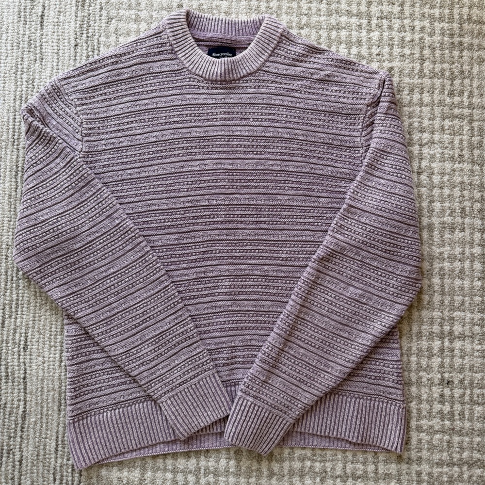 Abercrombie & Fitch Lavender Knit Sweater